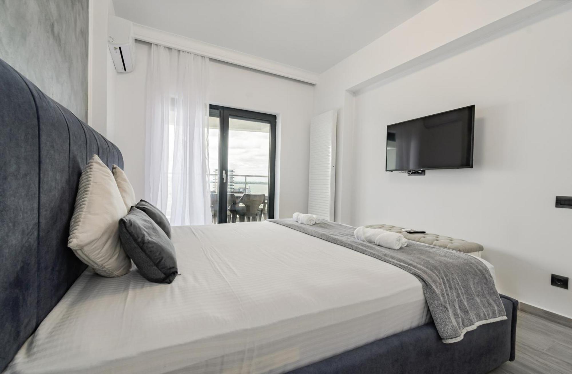 Black Sea Booking - Helsinki มามายา ภายนอก รูปภาพ